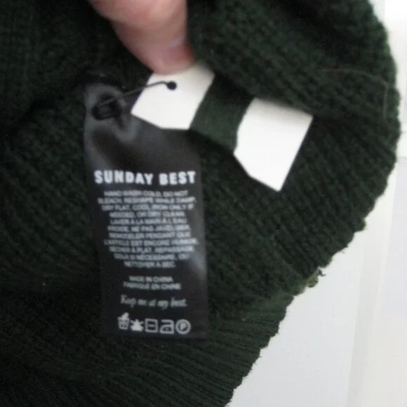 OVERSIZED Sunday Best cable knit vest - Picture 2 of 3